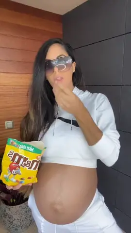 24/7 mi vida ahora mismo 😅🤰🏽 #gorditafeliz #embarazada #parati