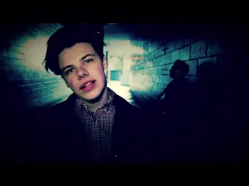 He looks so young. I love this song tho. 🖤 #foryou #fyp #foryoupage #yungblud #yungbludarmy #blackheartsclub