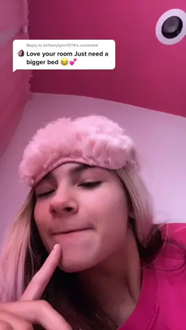 Reply to @brittanylynn1574 The houses r smalllll asf here guys, i hate my baby bed too 🤣😭🥱 #nyc #newyorkcheck