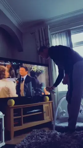 What really made Chandler slip... Friends uncut scene 🙈😂 #friends #uncut #chandlerbing #funny #viral #housework #foryoupage #fyp