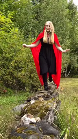 POV: Red riding hood trying to get home before turning into the wolf🐺 #Spooktember #AnimalFriends #cosplay #fyp #foryou #foryourpage