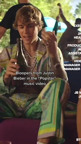 When Drake asks you to be him in his music video @justinbieber #justinbieber #bloopers #popstar #drake