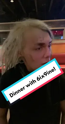 Dinner with @6ix9ine!!!! #6ix9nine #gooba #chilis #trend #viral #foryoupage #foryou
