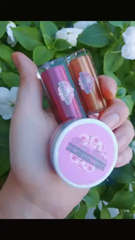 So pigmented and beautiful! use code CEEGLOWS at RoseGlassCosmetics for 30% off through Labor Day 👀 #lipstick #makeup #makeuppage #sale #highlighter