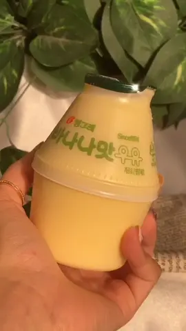 Banana milk 🍌 #fypシ #bananamilk #homecafe #viral #aesthetic #tiktokfood #foryou #