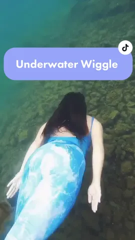 Did you see the fish? #sirena #girlsthatfreedive #wiggle #hawaii #mermaid #playa #tiktokfashionmonth #sirenitamexicana #buceo #apnea #saveoursprings