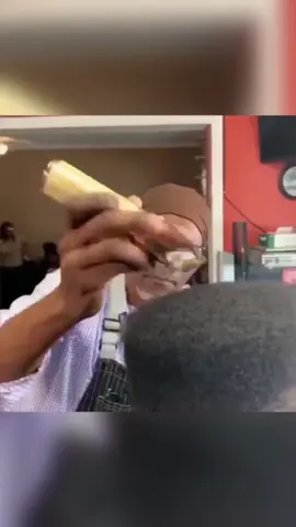 Poor kid just wanted a quick cut😂 💈 Tag a friend who NEEDS this barber! 🎥: John E #fyp #barber #haircut