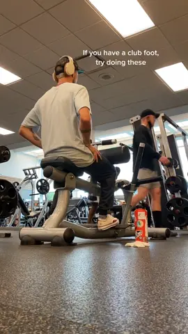 Working on my club foot 💪🏼 #clubfoot #workout #IGotTheMusic #buildmuscle