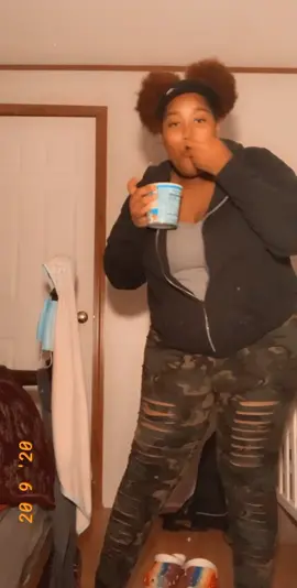 🥴