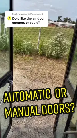 Reply to @we.1uv.ja7 Manual doors are the best imo #fy #fyp #foryou #foryoupage #schoolbus #schoolbusdriver