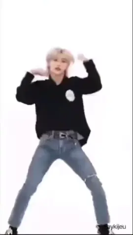 aye yo Felix I know this was your doing mate 😀 credits to owners of the vid :) #straykids #skz #straykidsjyp #straykidsstay #stay #kpop #fyp