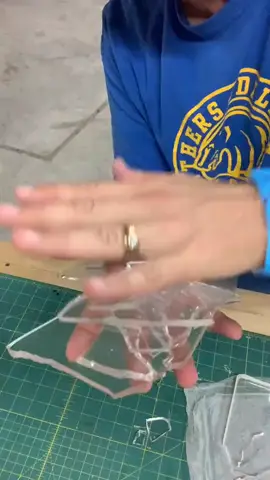 That's so cool! A rubber glass  @scottdropandroll #fyp #foryou #foryoupage