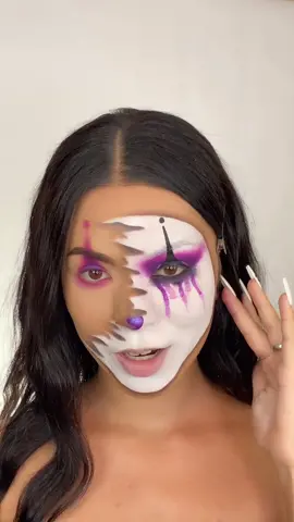 Clown check 😈 what looks do you want to see me do for spooky season? #VibeWithUs #TikTokCooks #clownmakeup #spookyseason #foryouu #xyzcba