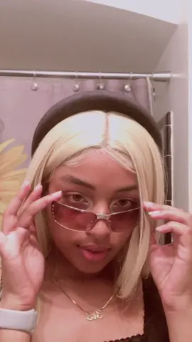 i need bleached eyebrows next 🥺#CrucialCatch #BeConvincing #wigtransformation