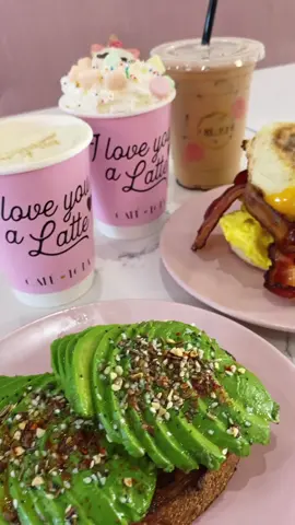 @ilovecafelola @alexandra_lourdes @lin_smith_jerome #food #Foodie #ImmuneUpVapeDown #BaseballSzn #NBAChampion #lasvegas #lv #coffee #702 #cafe #vegas