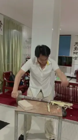 Professional stunts, please do not imitate!#kungfu #sport #master @tiktok