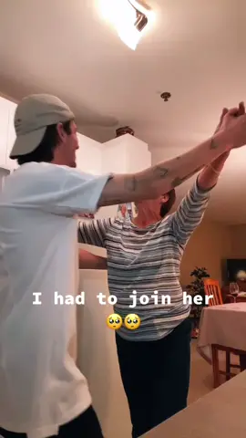 It’s favorite song of all time! Her birthday is coming up! Blow this up for her ❤️🥺 #fyp #foryou #viral #grandmother #laboheme #family