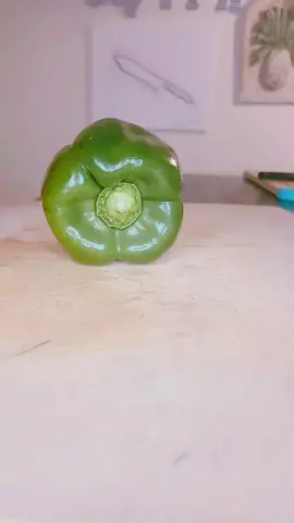 Cool way to prepare bell pepper's try this!#quickrecipes #beautytutorial #smallbite #beautytips