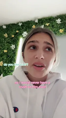 middle school girls were RUTHLESS when you had a secret boyfriend 😫😳🤪 #middleschool #funny #lol #Artober #relatable #fyp