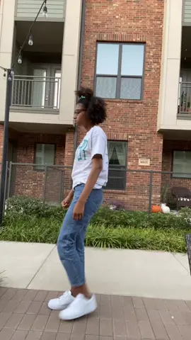 I had too much fun w this #FootlongShuffle #GhostMode #fyp