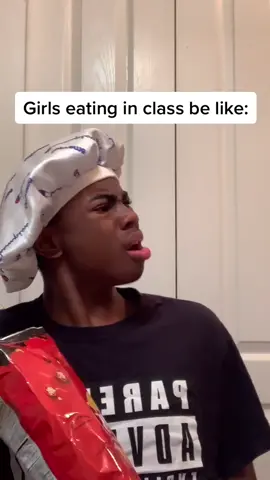 (Tag a friend 🚨🚨😂) #fyp #fypchallenge #terjiah_loui
