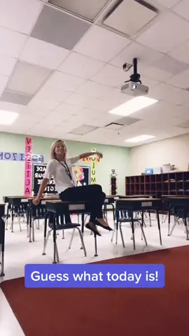 The only day to post this song 😂 #fyp #teachersoftiktok #fourthgrade #thomasrhett #october14th