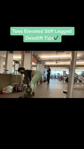 Deadlifts are one of the top exercises that you should do on leg day. #Fitness #fyp #tipsandtricks #foryoupage #gym #tips #formula