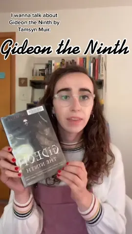Spooky book recommendation! #gideontheninth #tamsynmuir #books #horror #fantasy #lesbians #necromancer #scifi
