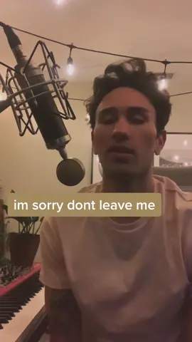 i’m sorry, don’t leave me... #ImJealous #loveisgone #fyp #imamusician