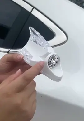 đèn led vây cá năng lượng , ai đi ô tô thì nên mua ngay ạ, nhất là mua mưa gió để tránh tai nạn #giadung #giadungtienich #giadungthongminh #tiktok