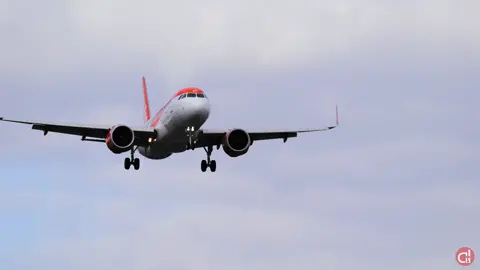 Have a great week everyone! #avgeek #aviation #manchesterairport #easyjet #landing #airplane #travel #wanderlust #flying #xyzbca #fyp
