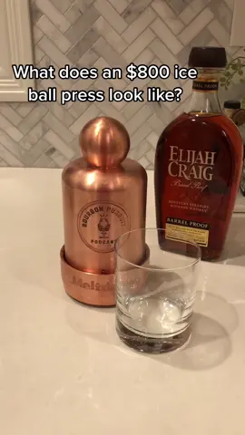 A perfect sphere every time. #FallDIY #gucciice #bourbon #meltdown