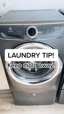 Stop mold before it becomes a problem! 🦠 #cc #organizeit #mold #cleaning #cleaningtok #problemsolved #cleaninghack #byvanesa #homemaker #momlife