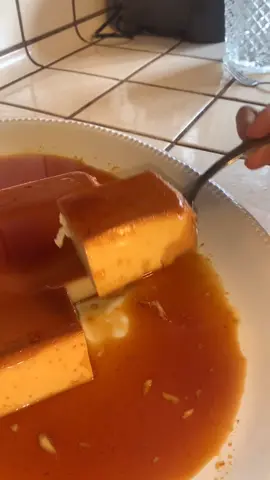 FLAN 🍮 DELICIOSO!! Espero y les guste!! No olviden seguirme en Instagram y YouTube @Cocinando Con Faby @fabiola_nuno #HalloweenIsHere #MeLeaving #fyp