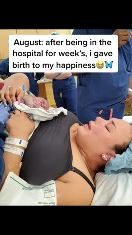 My story❤️ #MyCostume #exprESSIEyourself #MicellarRewind #my2020 #fyp #babydaddy #trending #foryou #babies #birth #cute #mystory #beautiful #happy