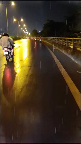 Hà Nội những ngày cuối thu.
