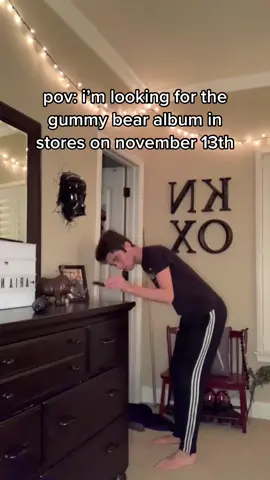 November felt so far away when this audio was popular #gummybear