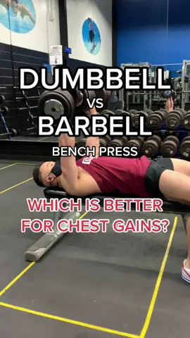 I’m a dumbbells guy but I do incorporate both barbell and db into my routine🏋🏻‍♂️ #benchpress #benchpresss #chestpress #barbellpress #dumbbellpress