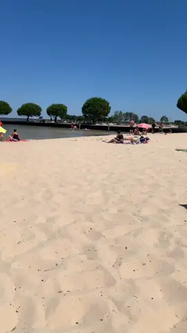 Quelques spots dans le Sud.. Tu devines le coin ? Si t’as pas la réponse c’est que tu ne nous suis pas sur Insta 😜 #voyage #travel #france #paysage