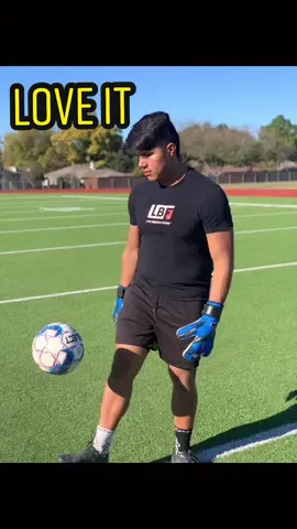 Change your thoughts and everything else changes for the better🛡 #gk #portero #goalkeepergloves #goalkeepers #keeper #arquero #arqueros #goalkeeper