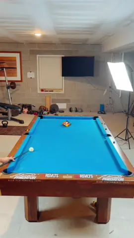 Struggling through this break and run #needtoknow #GraphicDesign #billiards #trickshot #8ballpool #fypシ