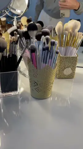 Wollte unbedingt goldene Pinsel Behälter haben🙈😍 #DIY #foryou #beautydiy