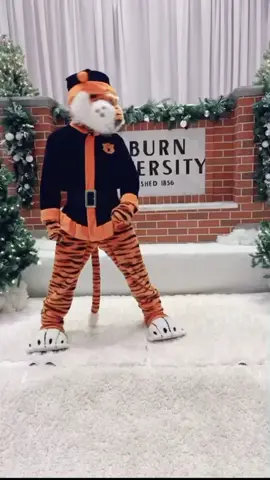 Nov. 30 ⏭ Dec. 1st MOOD 🤘#WarEagle #HappyHolidays #Mood