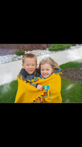 18 years later  #cousins #foryoupage #GiftOfGame #greenscreen @jakebryant11