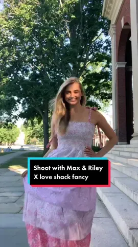 Anyone else missing summer fashion? 🙋🏼‍♀️ @shopmaxandriley #modeling #holidaytiktok #holidayfashion
