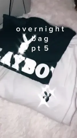 here is tonight’s overnight bag 👼🏻 to the boyfs i go ✨ #fyp #foryoupage #overnightbag #boyfriend #packing