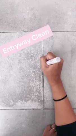 Clean your entrance doorways! 🧼 #clean #asmr #satisfying #Home #workingfromhome