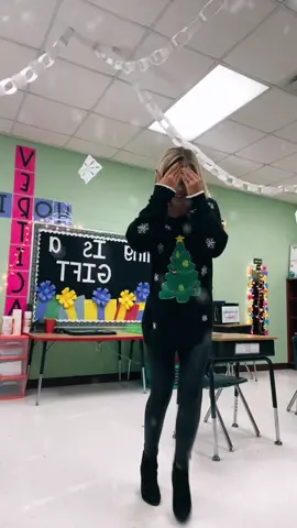 8 more school days until Christmas Break! But who’s counting?? 😅 #teachersoftiktok #fyp #holidayvibes