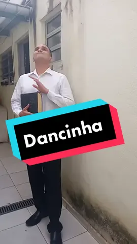 Pastor dançarino#😂😁 #😃😁😝 #risos #fouryoupage #viral #comediabrasil#dancinha #😂😁