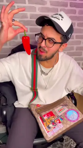 This is the biggest chillis ever ... 🤬 #fyp #foryoupage #foryoupage #AmongUs